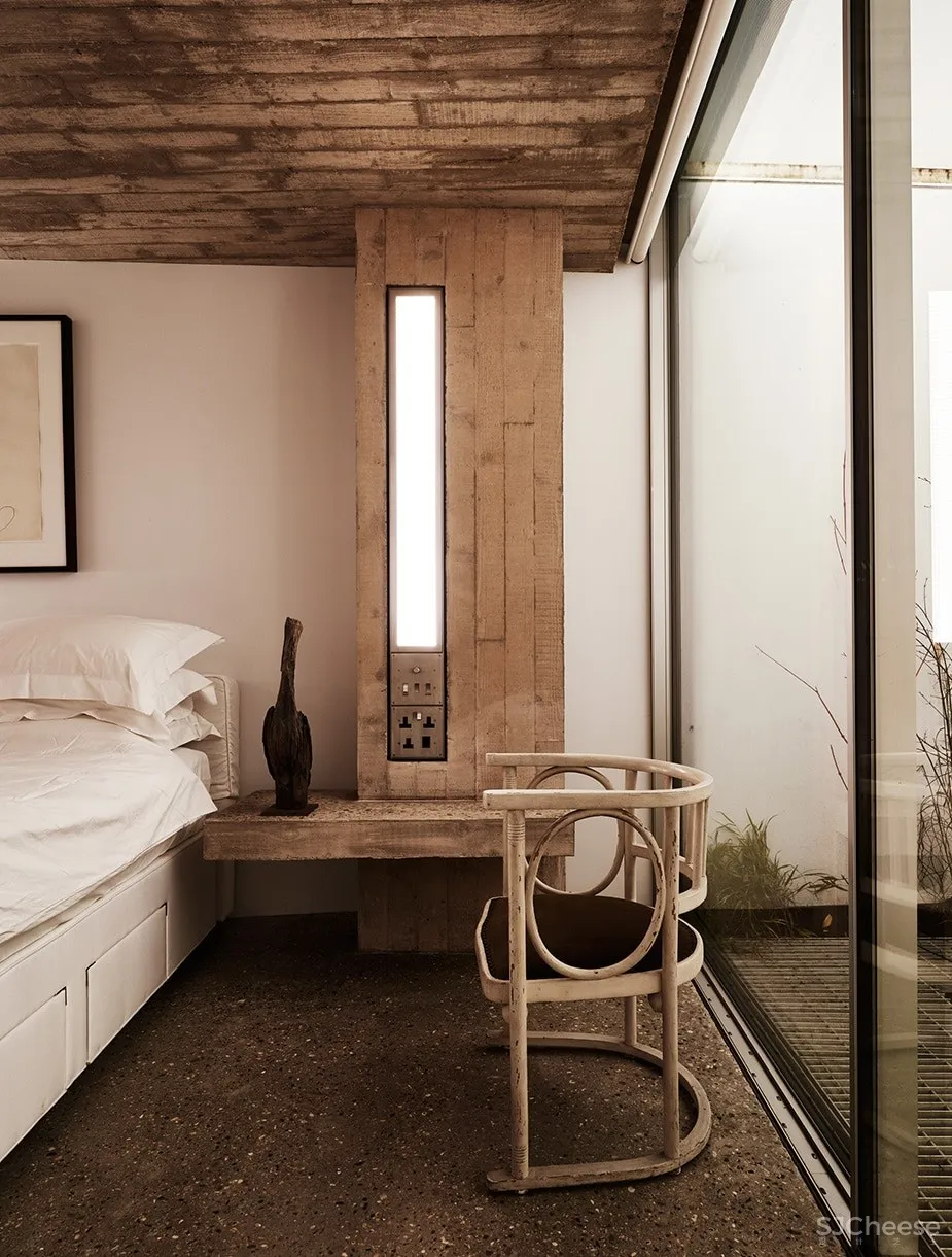 车库爆改成两房两卫丨水磨石和混凝土真的很配