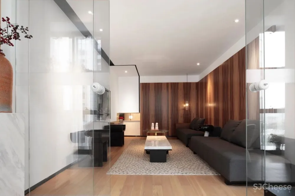 干净、优雅、艺术的办公空间设计