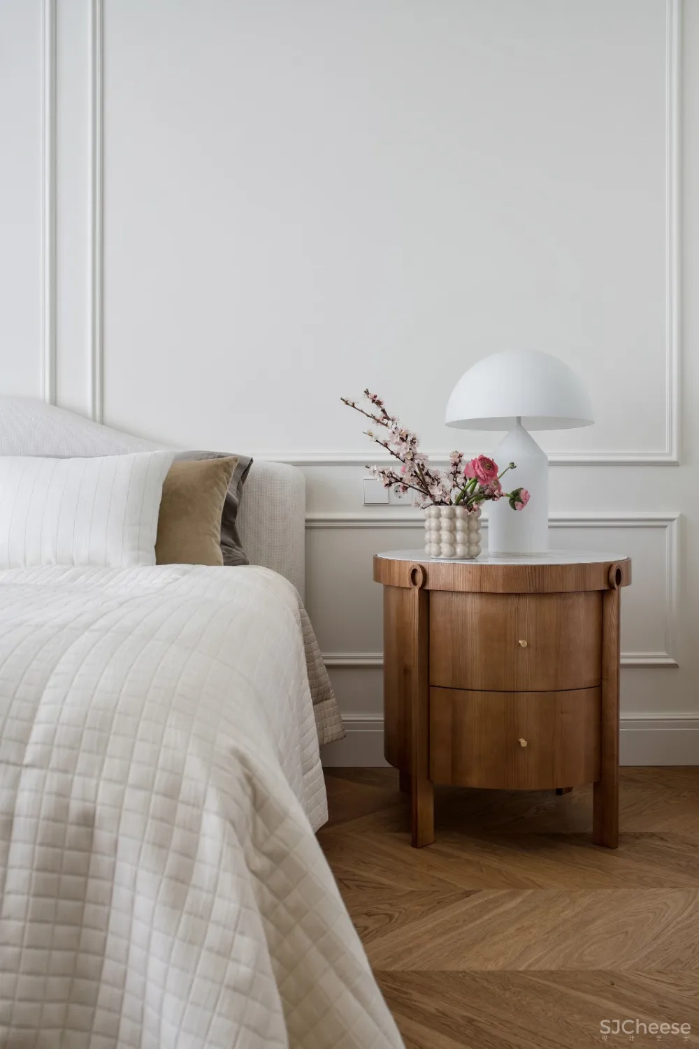 舒适主义，150m²年轻女士公寓 Balbek Bureau