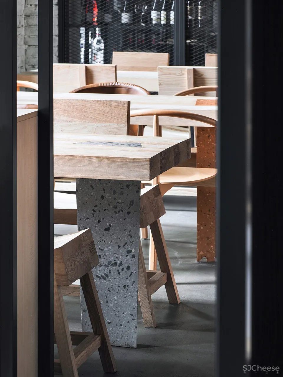 新作 | Architecture bureau DA:圣彼得堡 Lodbrok餐厅