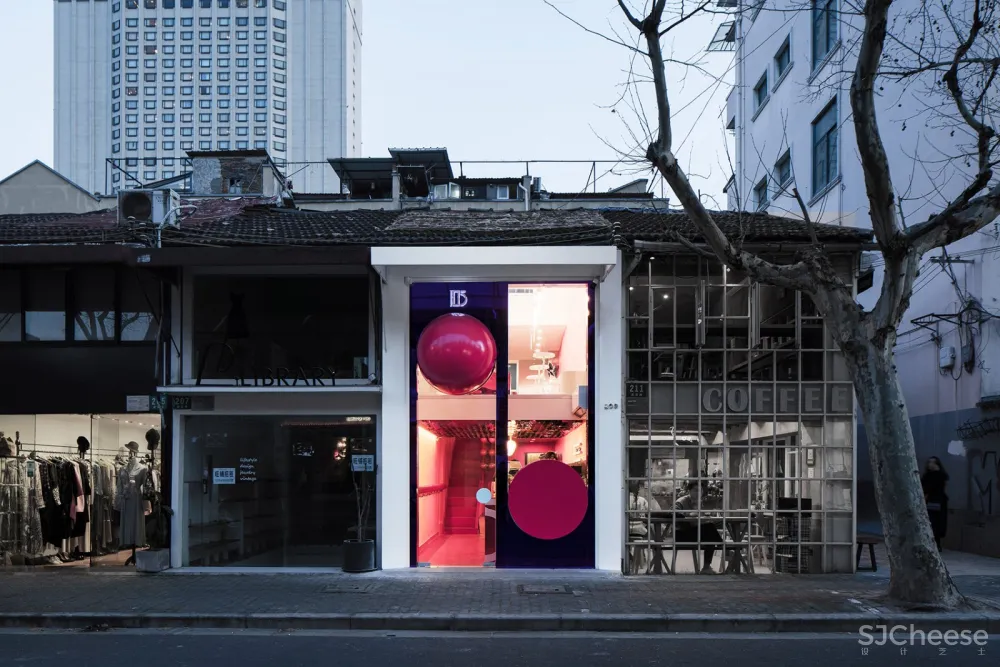 咖啡情景剧 – 105 Cafe空间设计，上海 / 锦莳设计