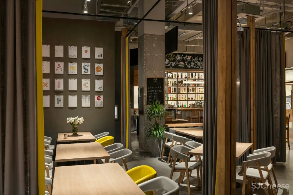 低成本实验性城市工业感咖啡馆,马苏娅咖啡 宣驰设计