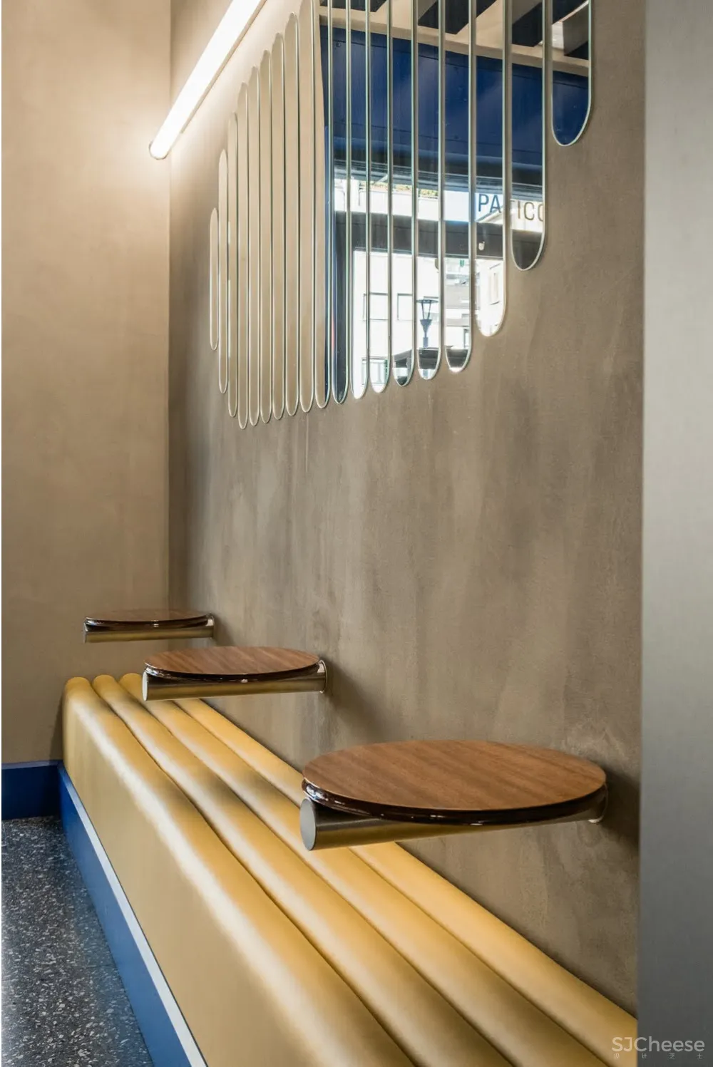 集咖啡、酒吧和甜品于一体的米兰时尚小店 Salvatore Massone