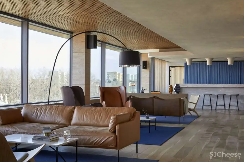 波兰现代工业的精致与活力，PURO酒店 SUPER FUTURES