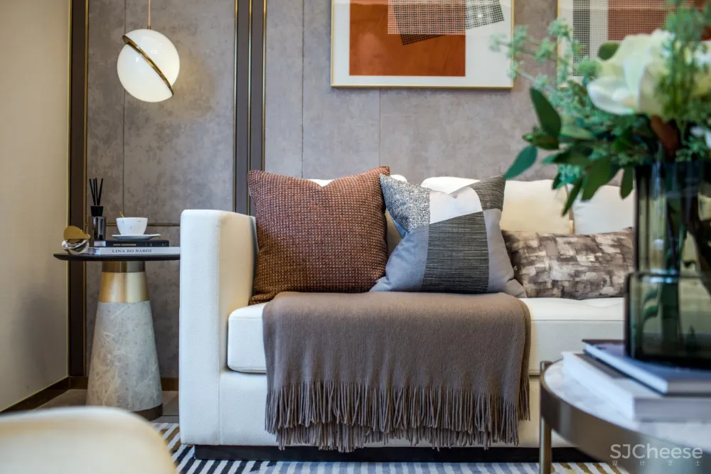 恰到好处的温柔轻奢,三户型品质美学家 SEPD圣易文设计