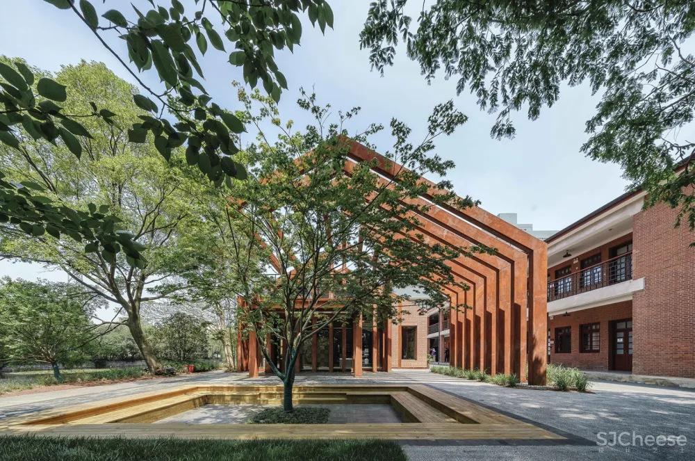 在记忆与希望之间-华东师范大学丽娃河畔书吧修缮，上海 / 上海日清建筑设计有限公司