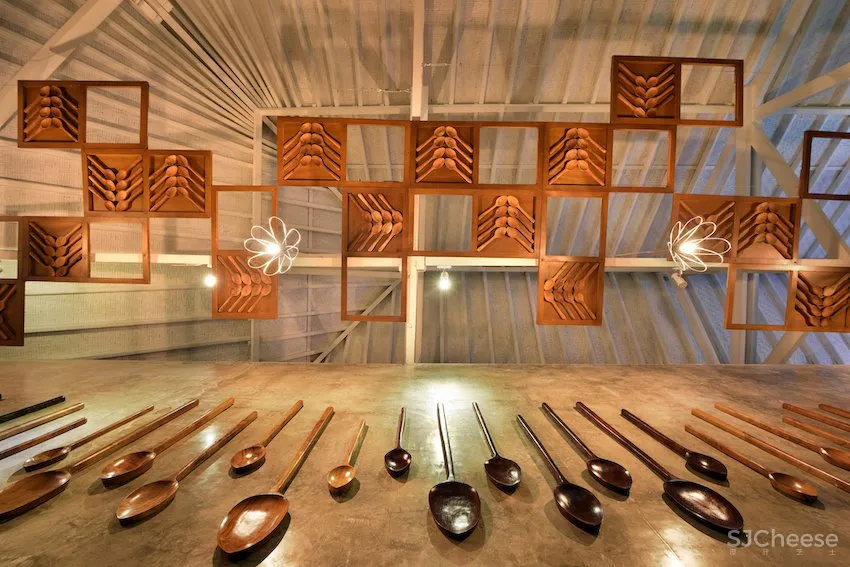 巴厘岛热带风“勺子”主题餐厅 studio asri