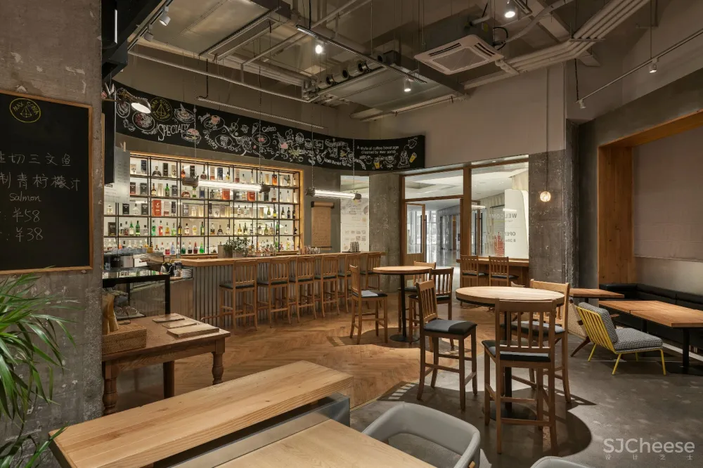 低成本实验性城市工业感咖啡馆,马苏娅咖啡 宣驰设计