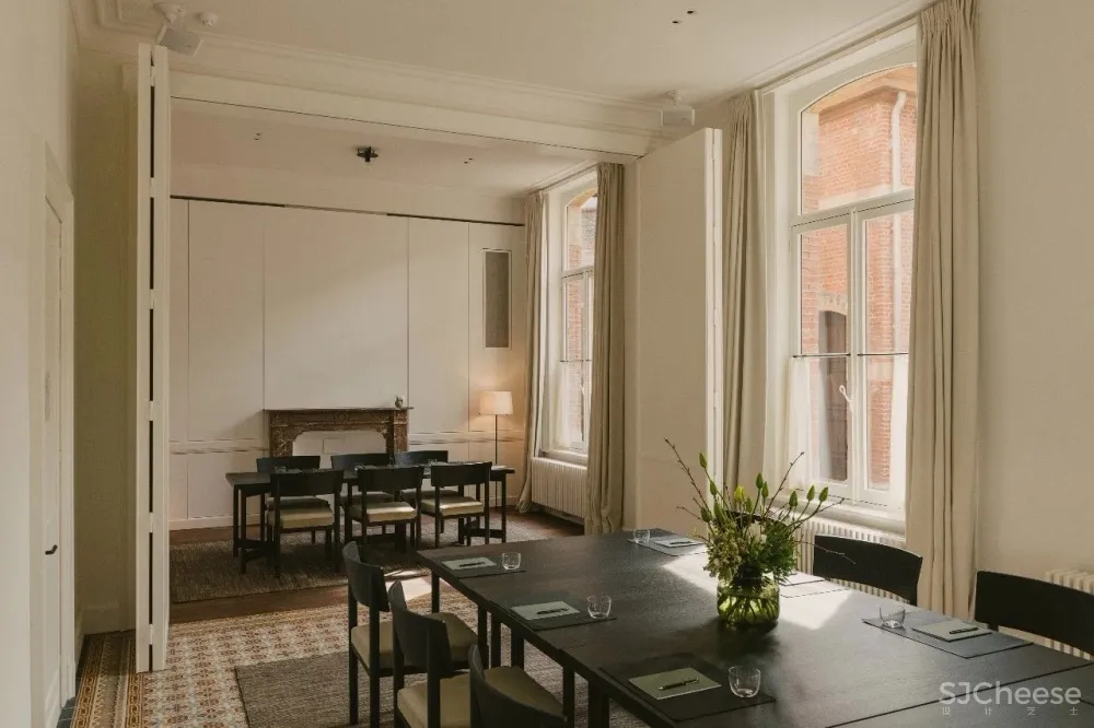 Vincent Van Duysen新作 | AUGust,宁静的城市天堂