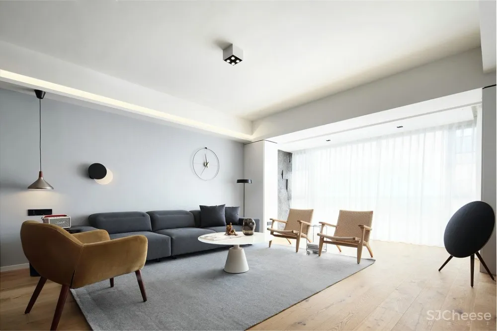 一位单身女孩,一个人住180㎡,在家是她最美的时光