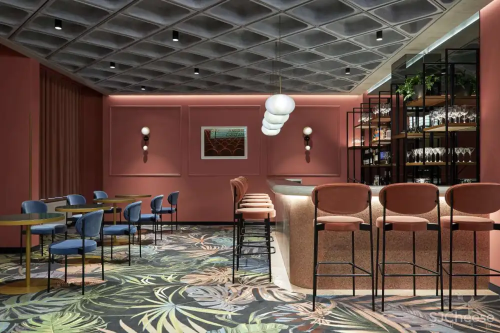 波兰现代工业的精致与活力，PURO酒店 SUPER FUTURES