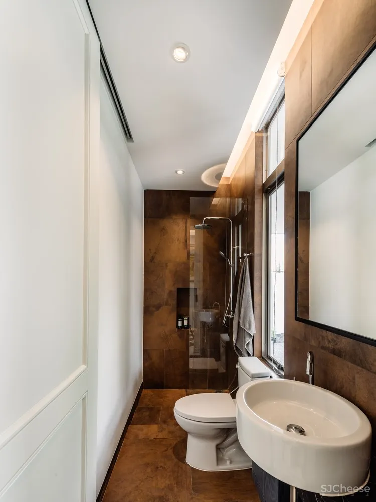 FLAT12x | 古典与现代结合的泰国住宅 Bird Bom House