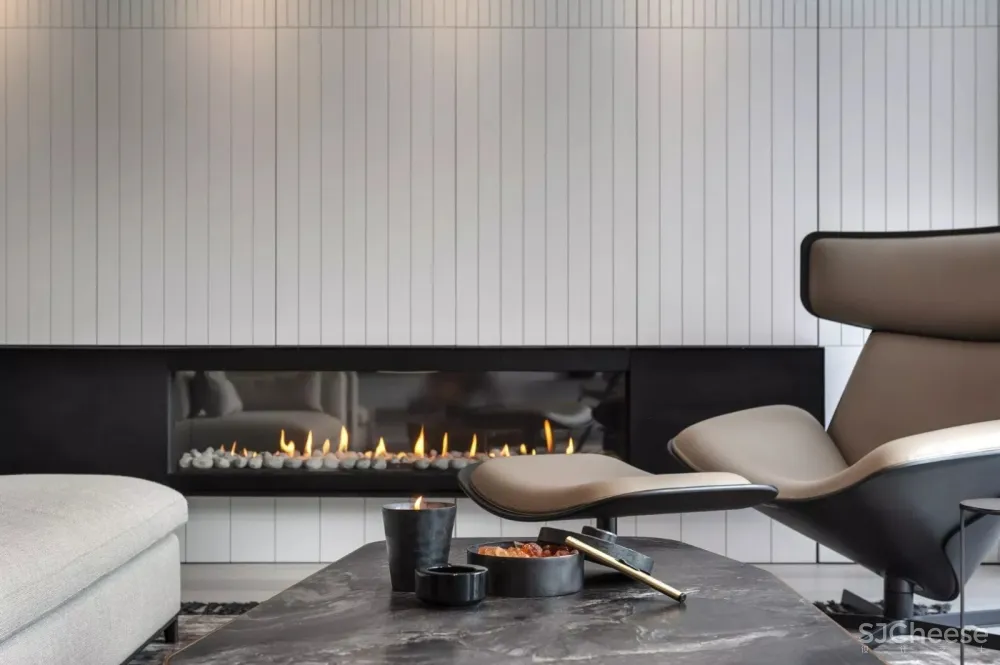 黑白灰品质感大宅 Aviram Kushmirski