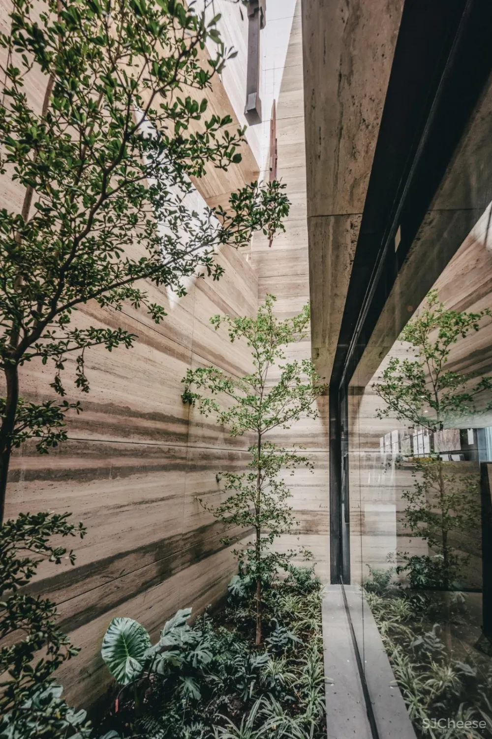 他设计的建材市场丨逼格高得像个美术馆