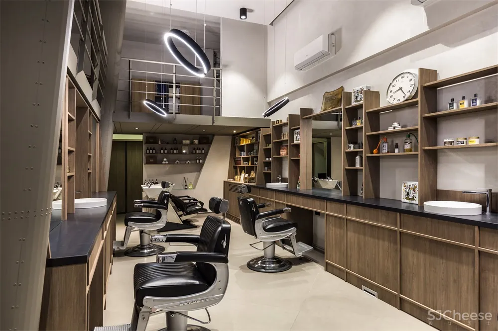 Denis Dino Bassani | 意大利Salone Silvano理发店