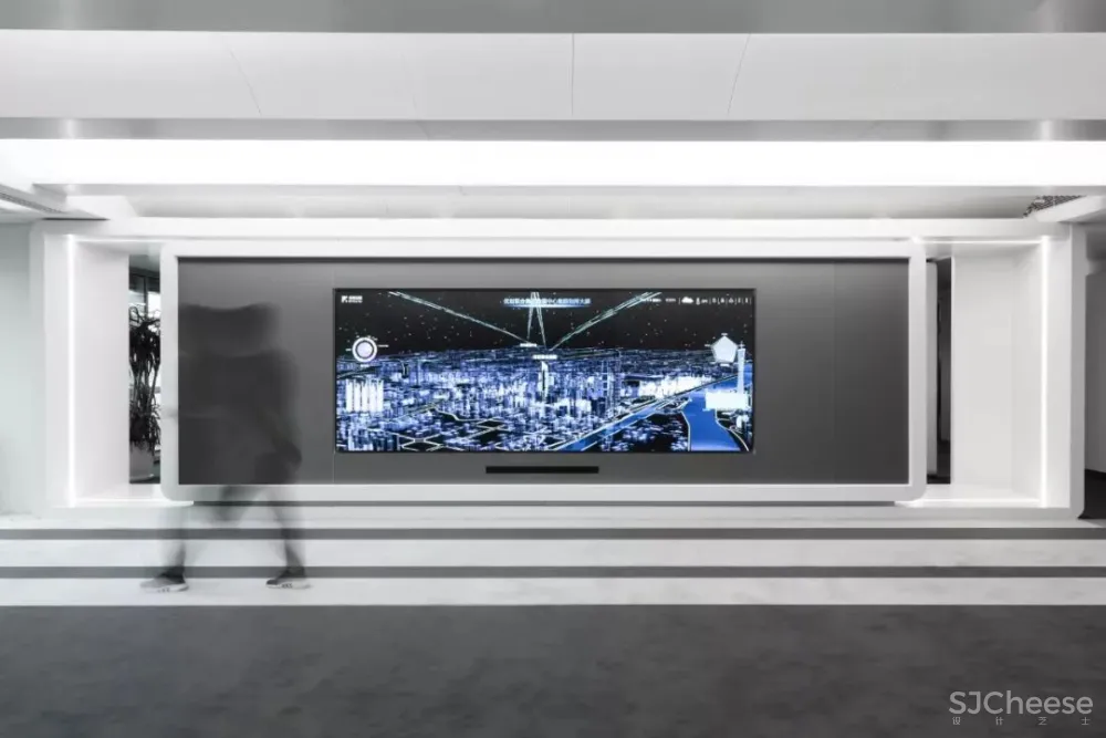 广州珠江新城CBD未来总部办公设计,满满的科技感! 加减智库设计事务所