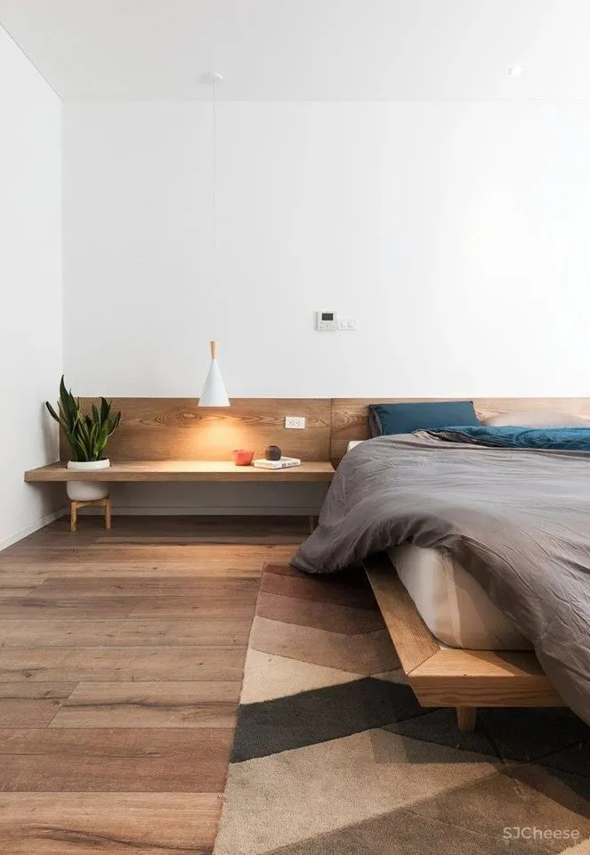 130㎡的住宅丨用 2.9 万块木头贴墙上