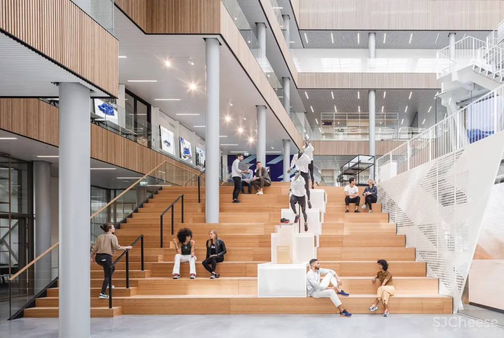 ASICS EMEA新总部,荷兰 / Powerhouse Company + RED Company