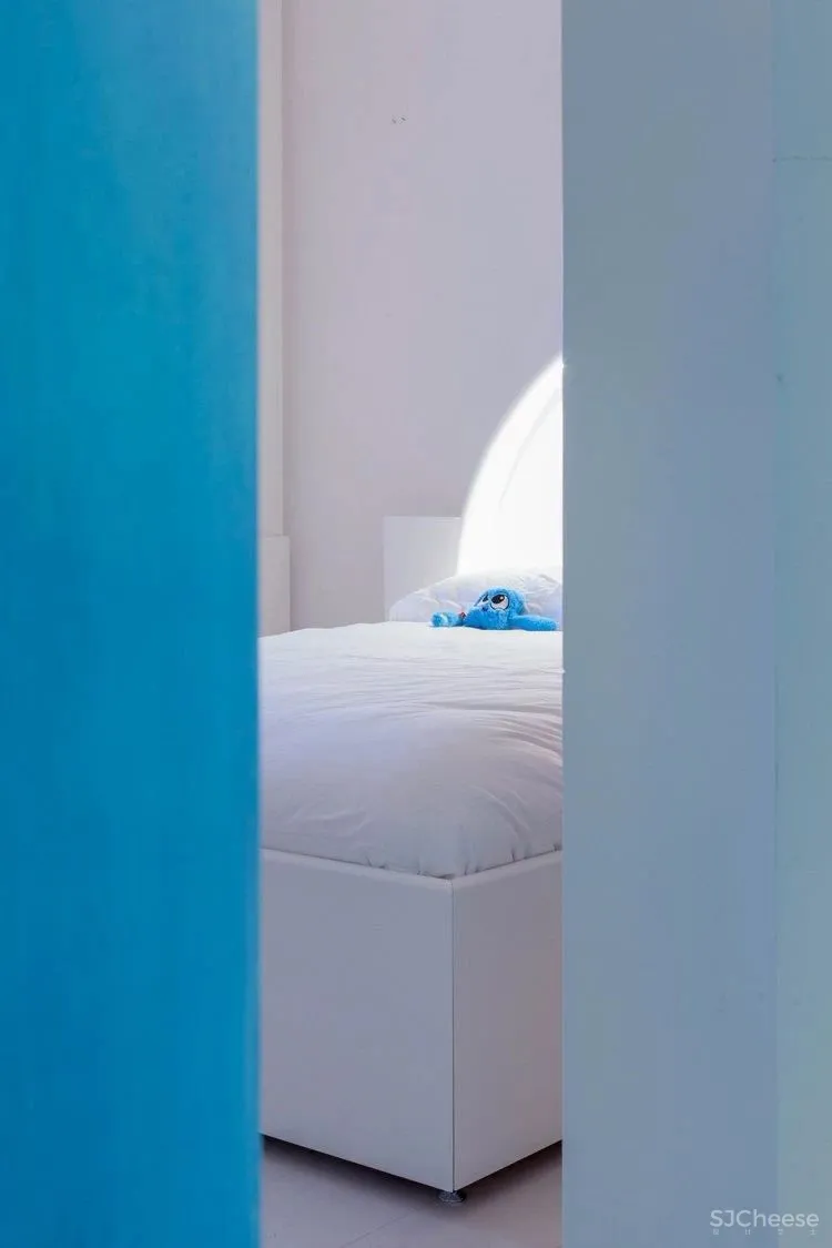 这栋联排别墅翻修后丨实在太潮了