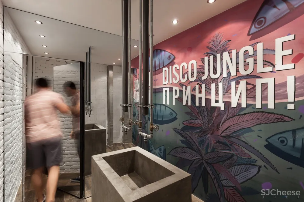 塞尔维亚Princip工业风露天酒吧 餐厅 Arhitektura Budjevac