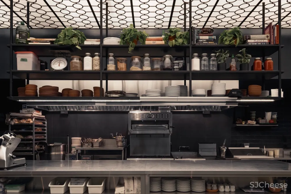 这家酒吧内部空间的光线和质感简直是设计典范 APPAREIL Architecture