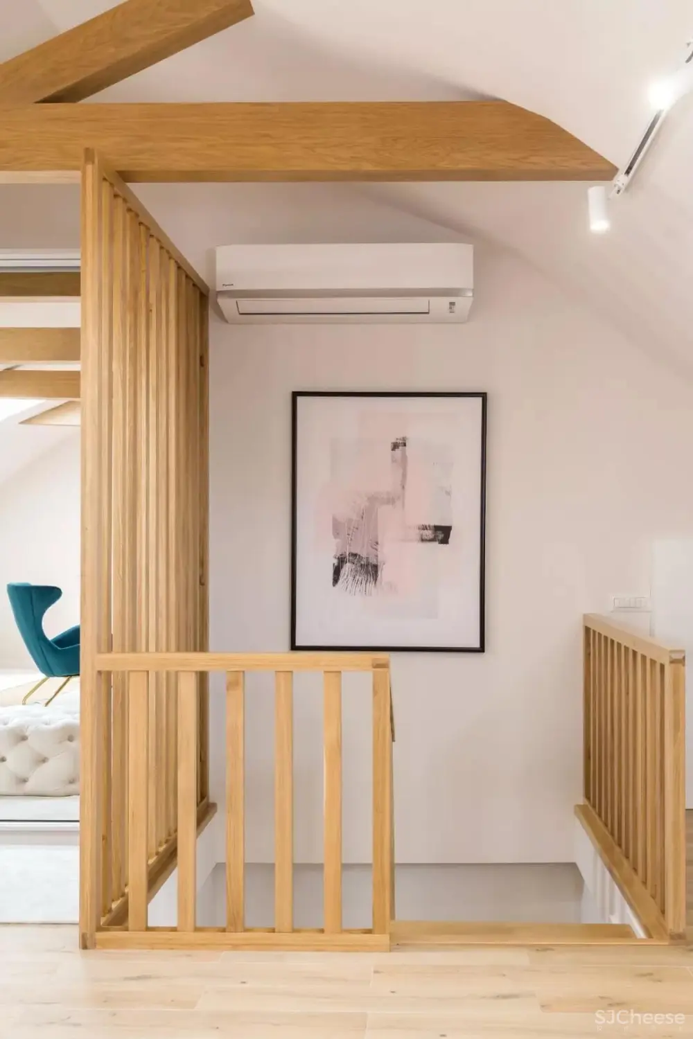 Jooca | 罗马尼亚一间70㎡粉色时尚loft公寓