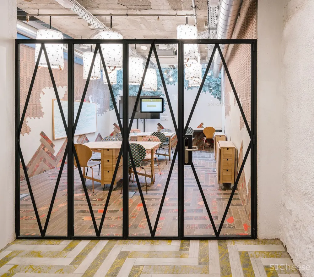 Clementina 联合办公空间 / Izaskun Chinchilla Architects