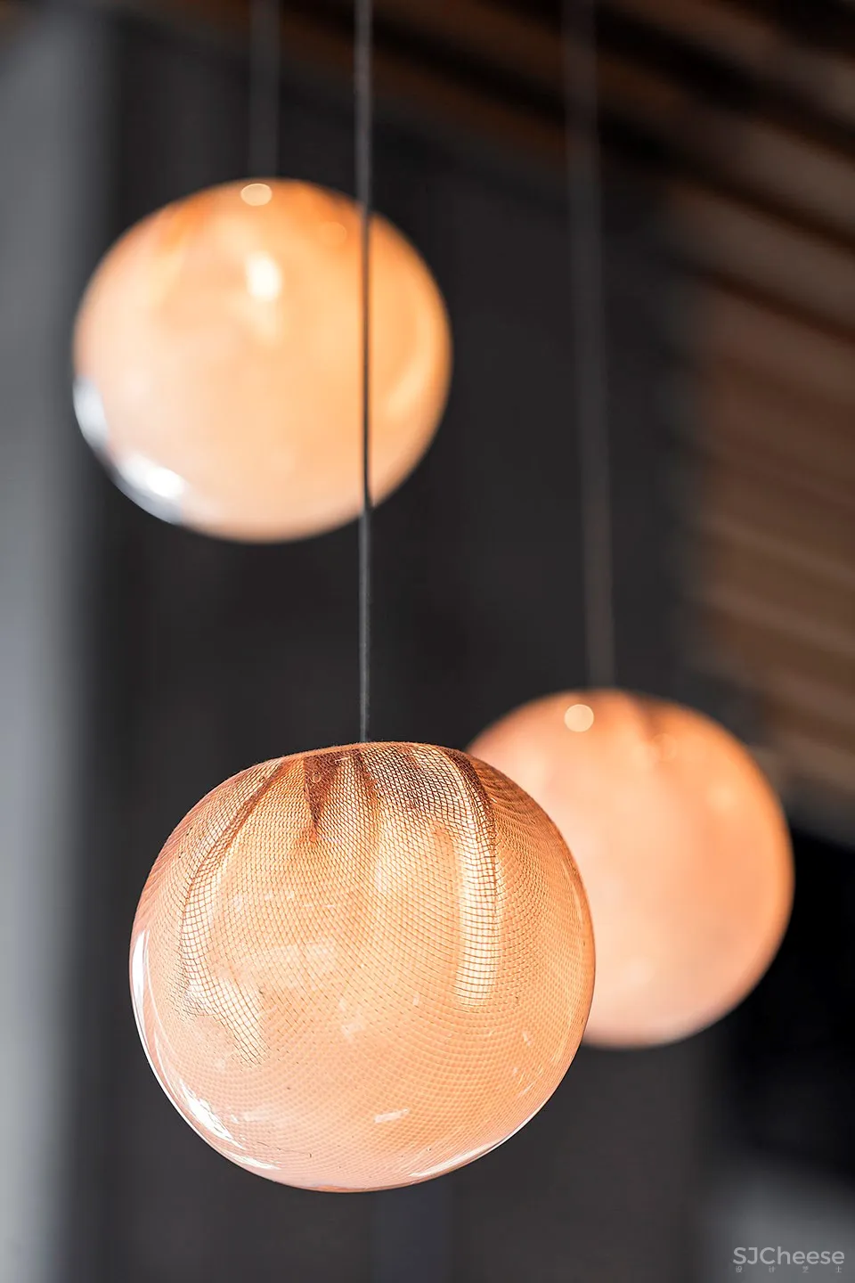 Wild Ginger丹尼三角餐厅,西雅图 / SkB Architects