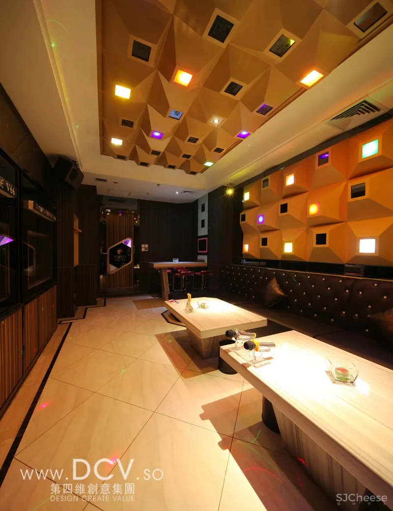 西安 高品质娱乐方糖量贩经典主题情景KTV高端设计