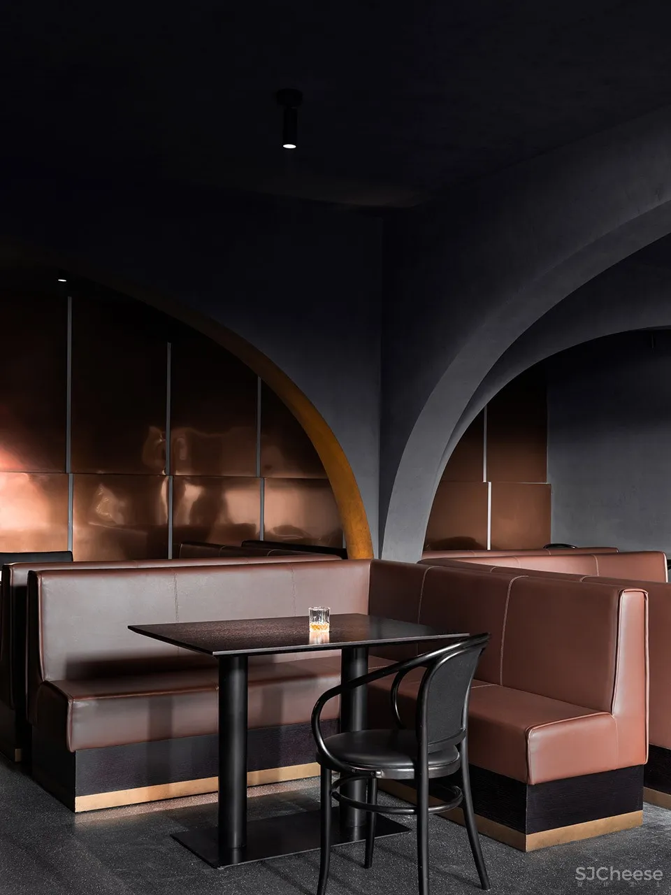 薄荷花园酒吧,河北 / 侯天天+李成+刘晓鲁