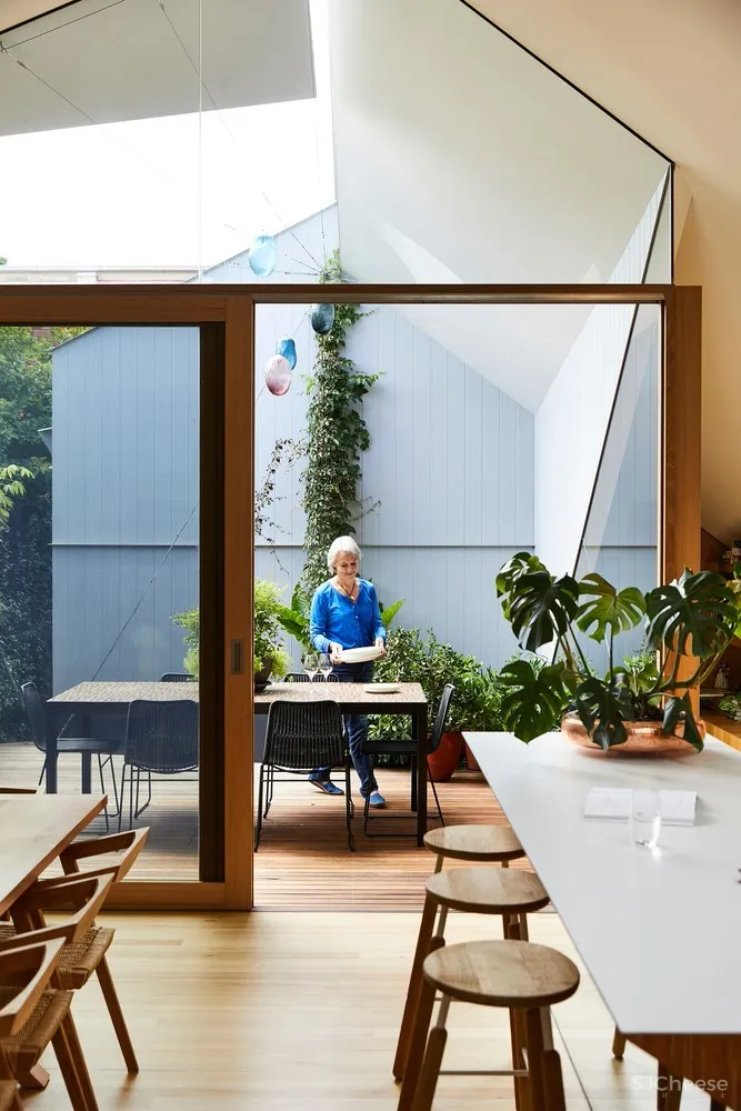 原木+几何元素丨让家更有设计感