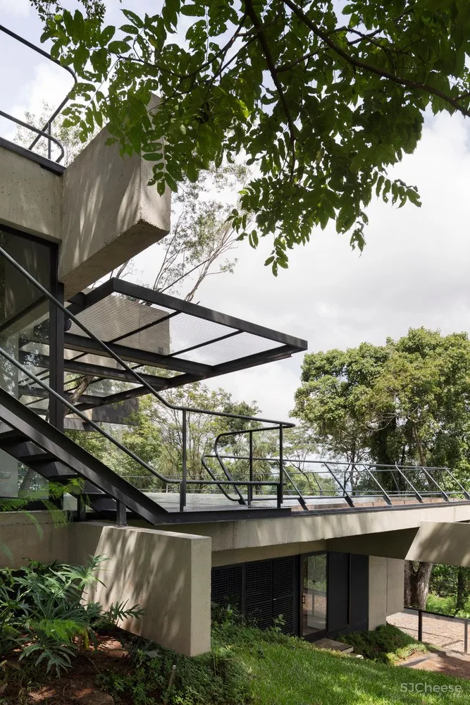 半坡之家,亦梁亦景 / BAUEN