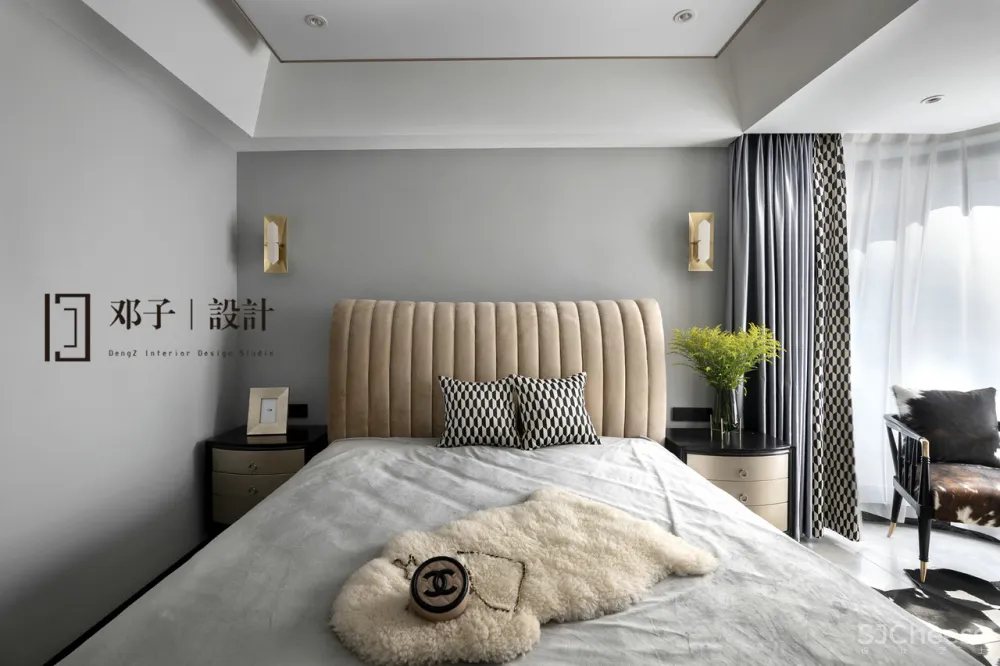 167㎡水晶灯与玛吉斯陀螺椅的完美会面 邓子设计