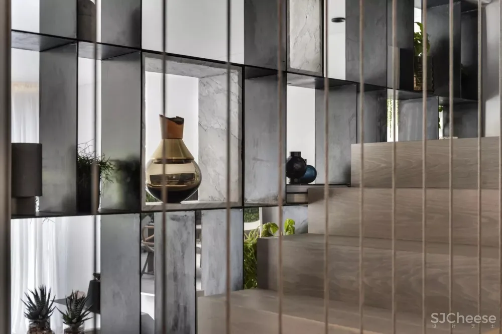 黑白灰品质感大宅 Aviram Kushmirski