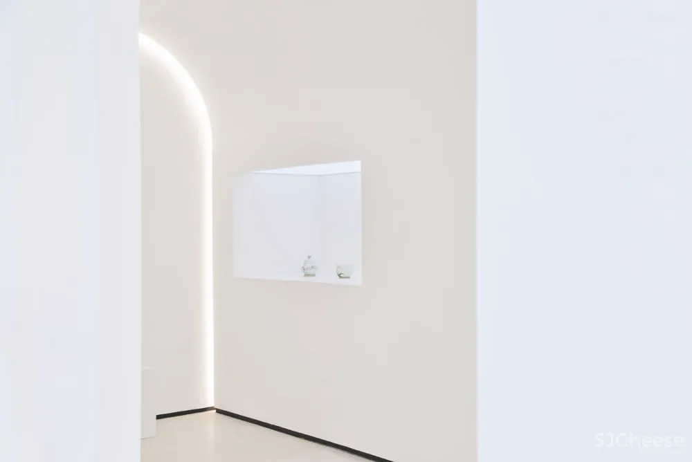 最新 | 无外设计事务所:无锡 前逅艺术空间