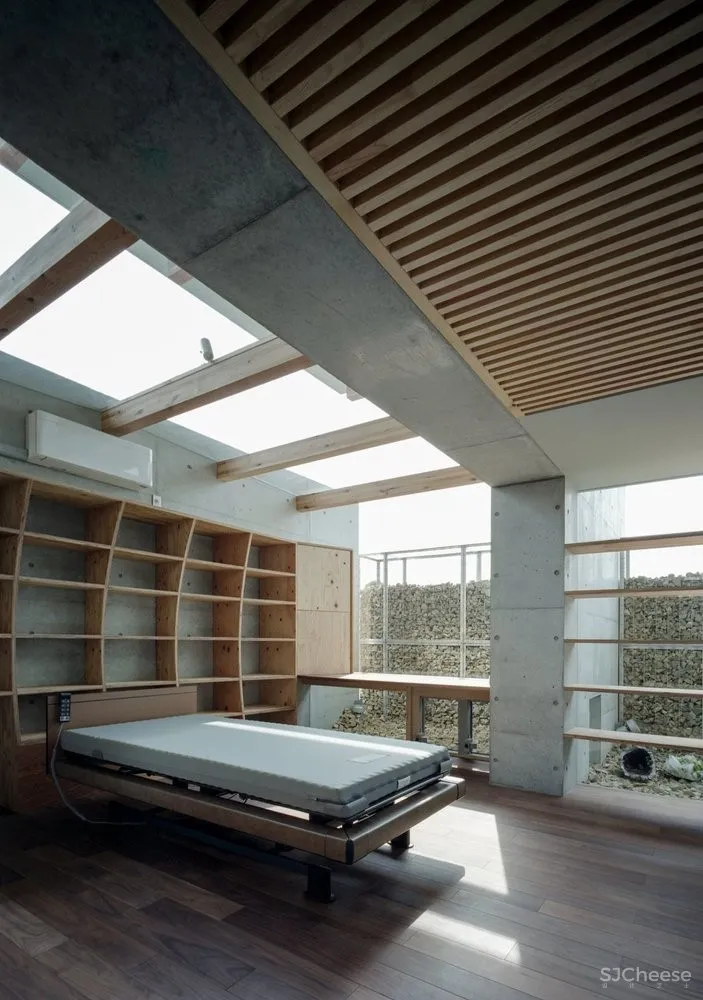 神户北小屋，打破传统空间划分方式 / 藤原室建筑设计事务所