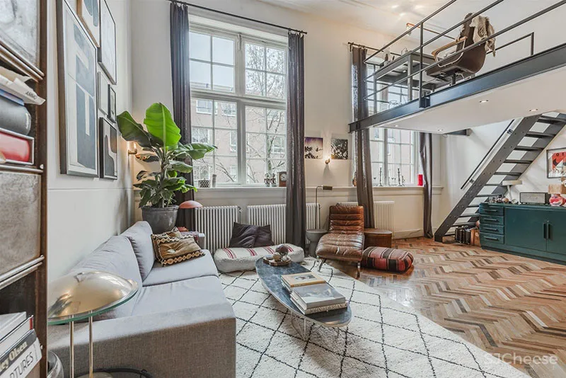 阿姆斯特丹的双层Loft住宅，带夹层和迷人的儿童房