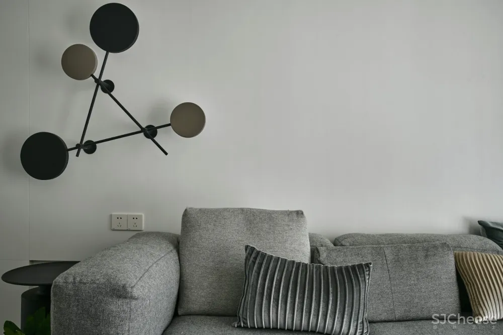 新作丨 黑 • 白 • 灰