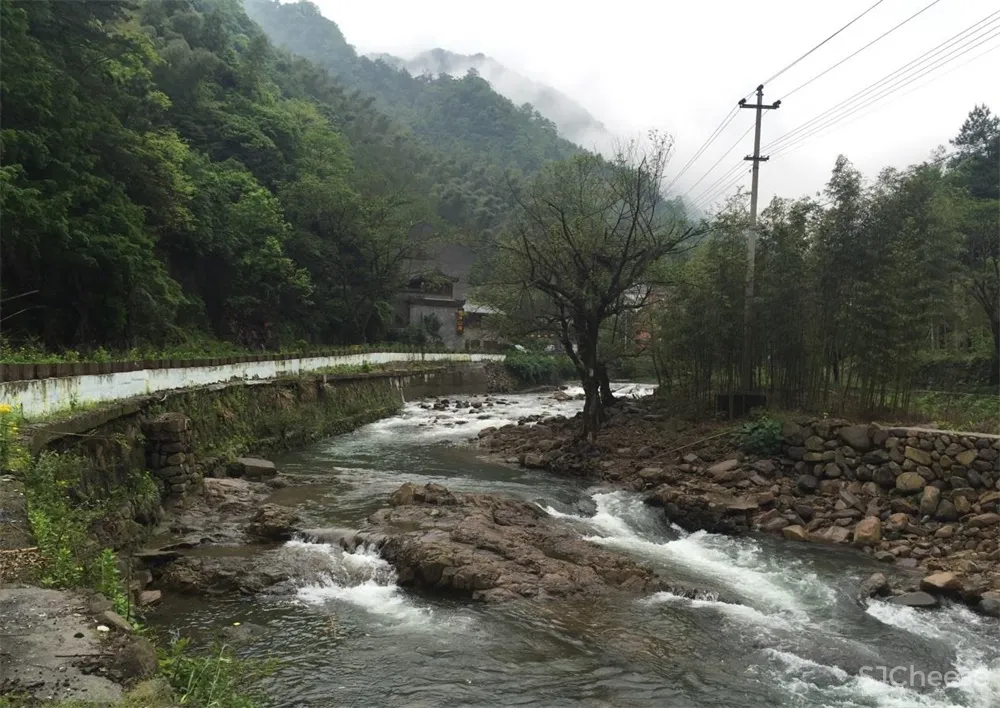 久舍营造|重见山水-临安鱼乐山房民宿改造