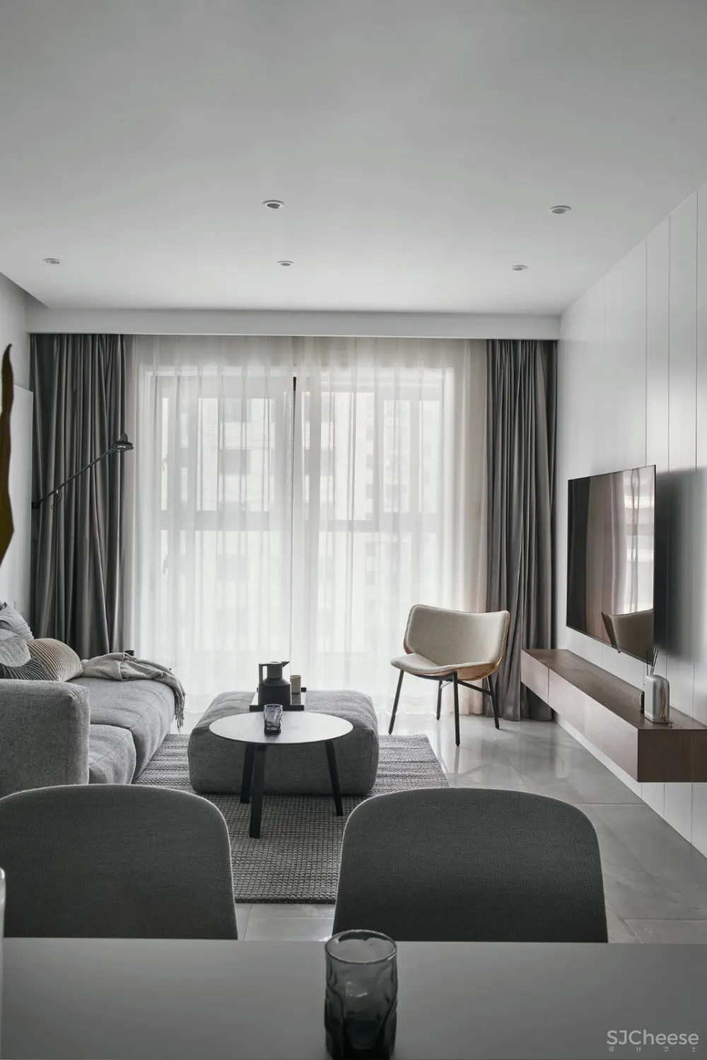 新作丨 黑 • 白 • 灰