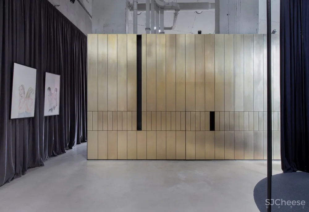 首发 | Alexander Volkov Architects:极简现代高级感莫斯科顶层办公室