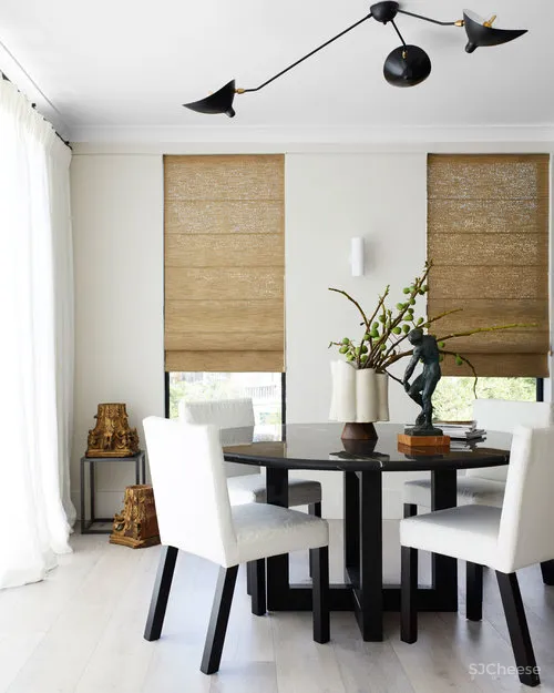 Phoebe Nicol | 精致现代风外壳下的欧洲经典