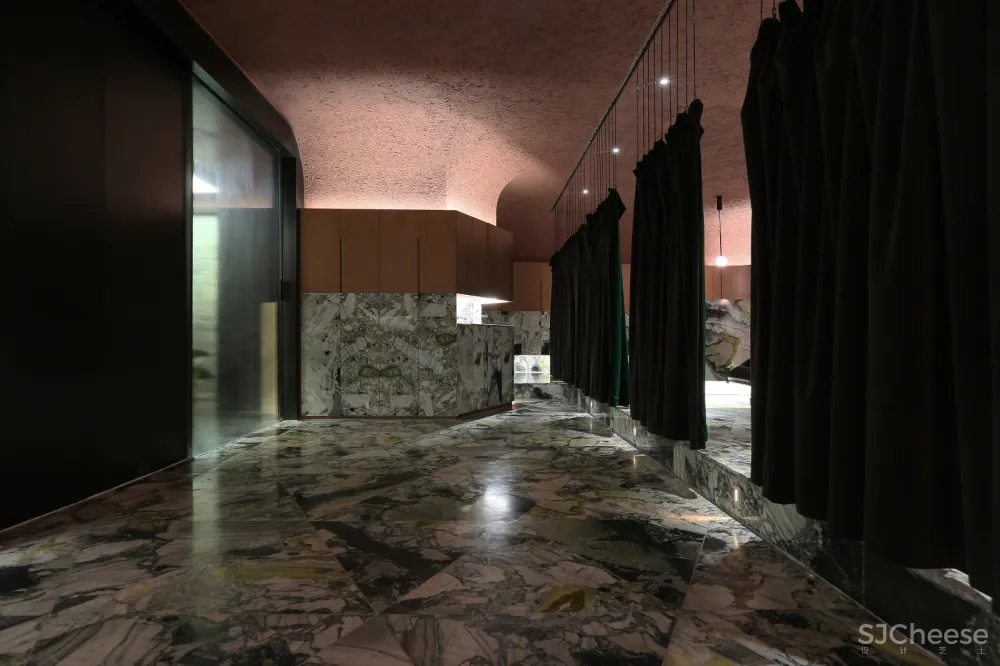 WUWake up 高端美发沙龙 素质传播