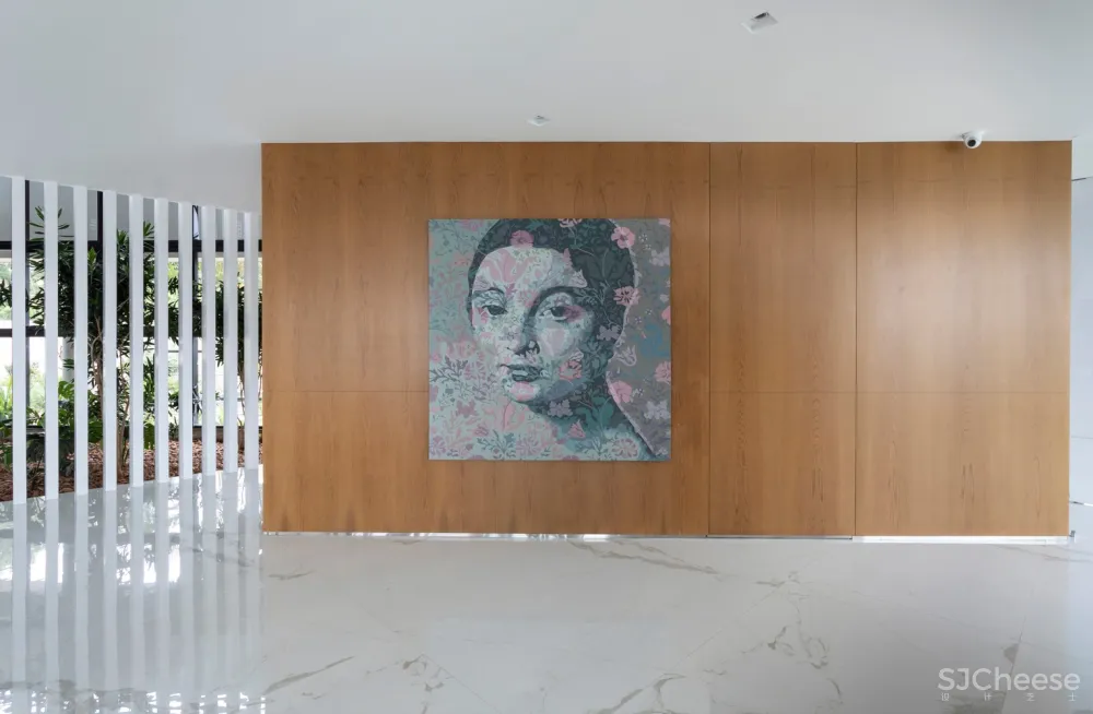 Estúdio Cláudio Resmini | 巴西湖畔三层别墅