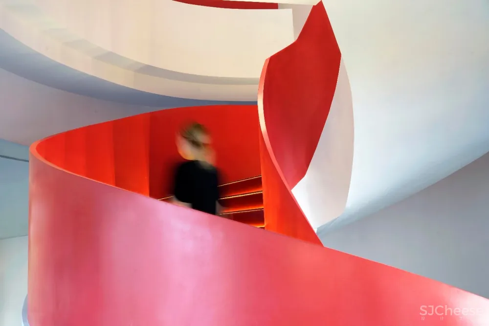 新作 | 复星集团 · BFC 外滩金融中心空中健身会所 · 连自成重磅新作