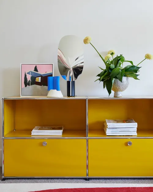 Phoebe Nicol | 精致现代风外壳下的欧洲经典