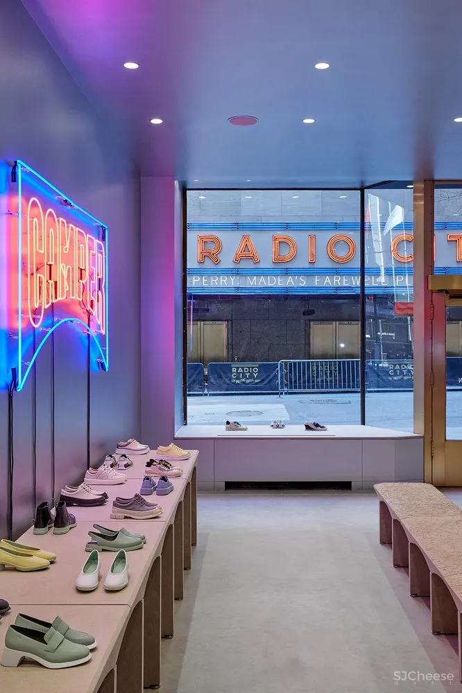 新作 | CAMPER +Jonathan Olivares:Camper 纽约洛克菲勒中心专卖店