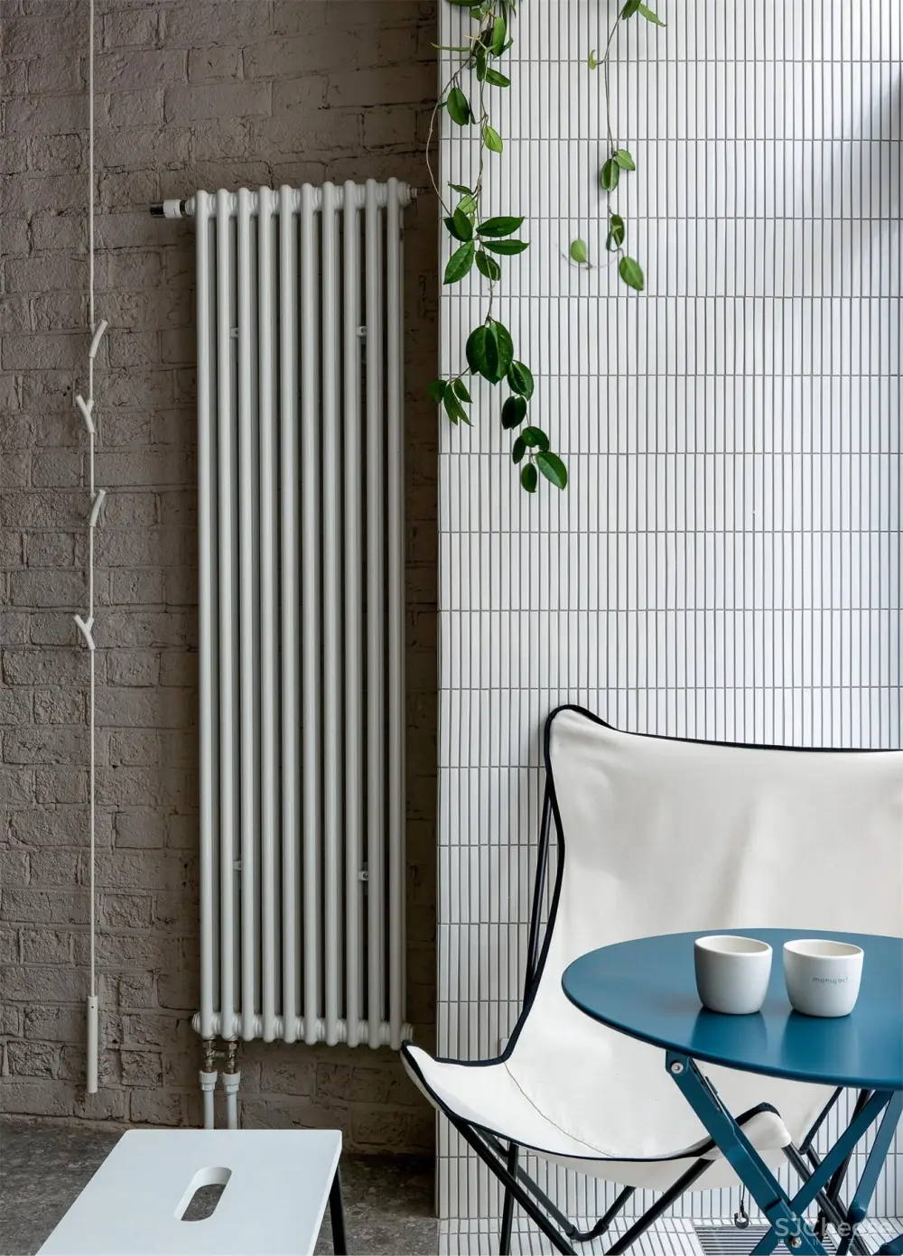 俄罗斯喀山一间58㎡极简主义咖啡馆