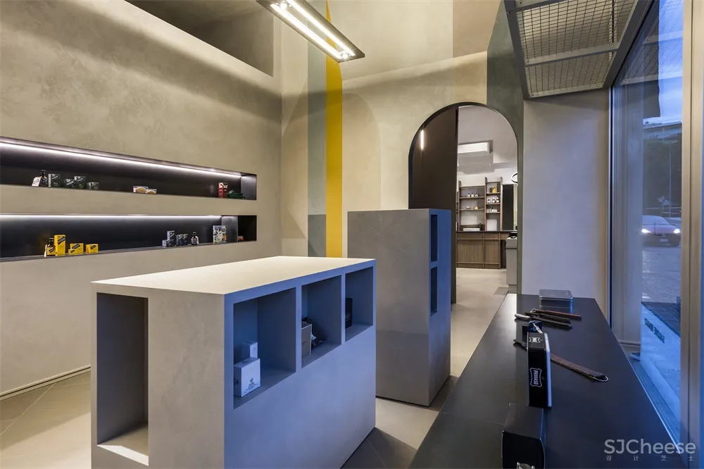 Denis Dino Bassani | 意大利Salone Silvano理发店