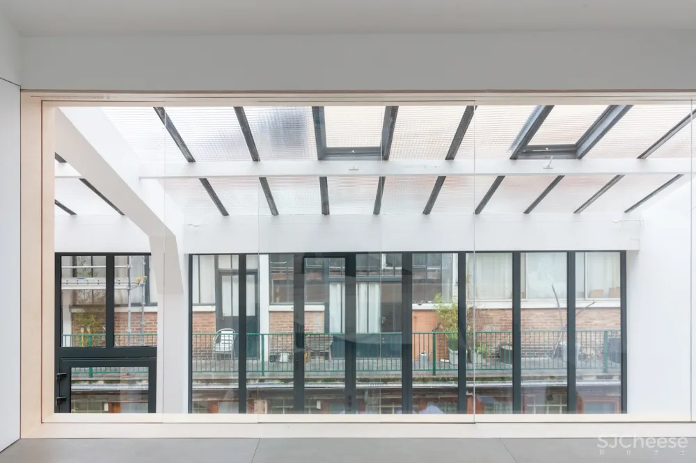 首发 | Studio Kokumi:法国巴黎的极简住宅 Compans